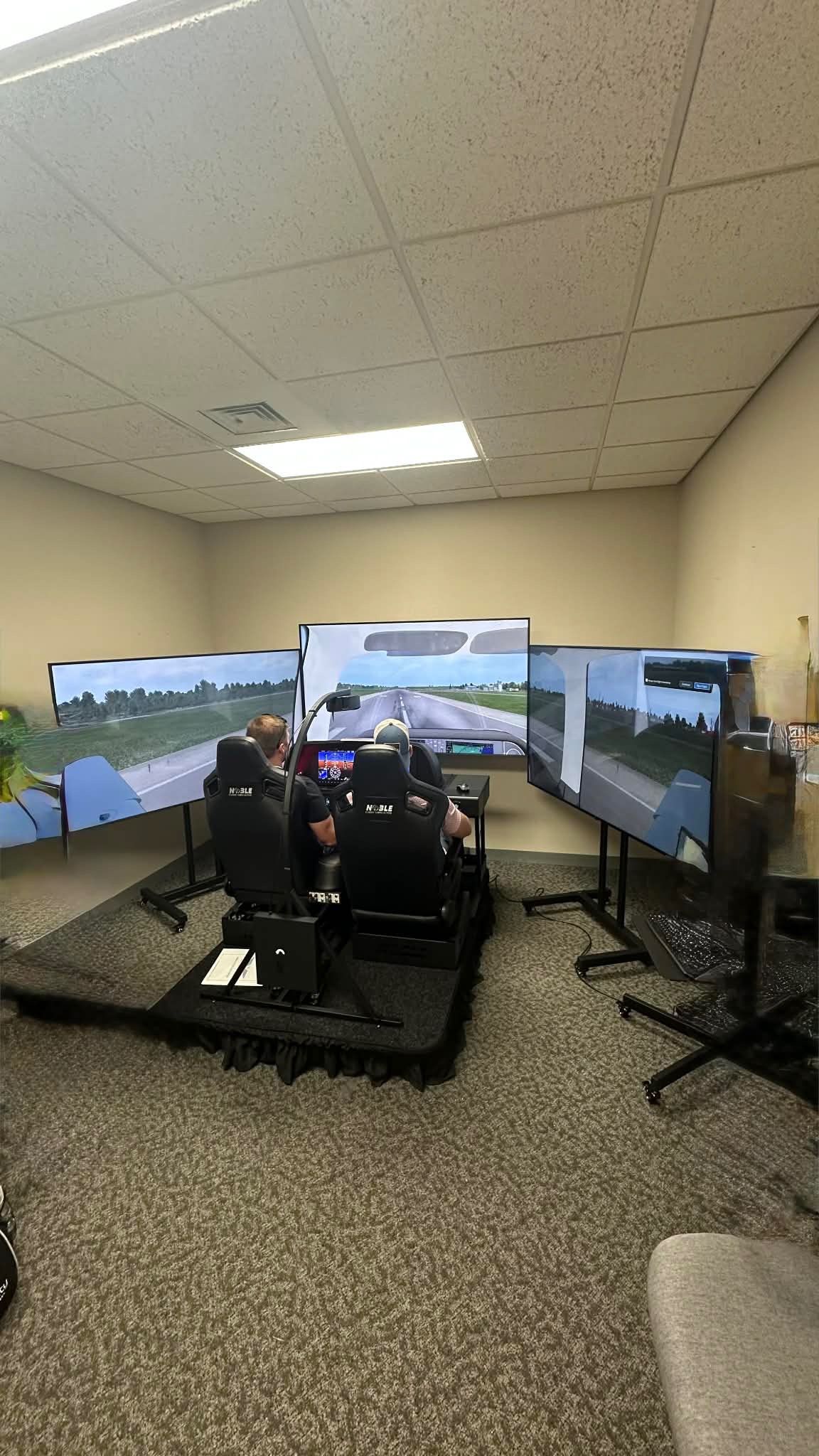 Blue Horizon flight simulator room